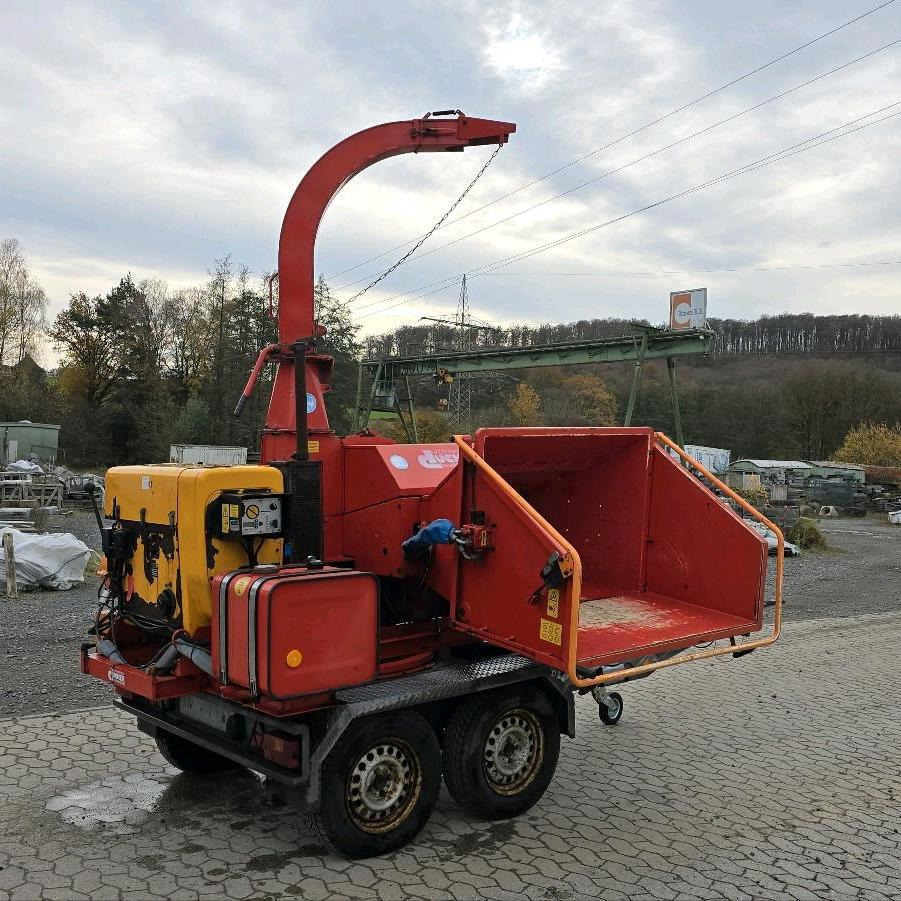 Dücker HM 250 Holzhacker Holzhäcksler Holzhackschnitzler Hacker Häcksler Hatz Diesel 4L40C - Дробарка для лісництва: фото 1 Dücker HM 250 Holzhacker Holzhäcksler Holzhackschnitzler Hacker Häcksler Hatz Diesel 4L40C - Дробарка для лісництва: фото 1