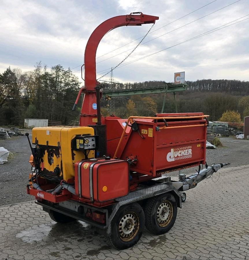 Dücker HM 250 Holzhacker Holzhäcksler Holzhackschnitzler Hacker Häcksler Hatz Diesel 4L40C - Дробарка для лісництва: фото 4 Dücker HM 250 Holzhacker Holzhäcksler Holzhackschnitzler Hacker Häcksler Hatz Diesel 4L40C - Дробарка для лісництва: фото 4