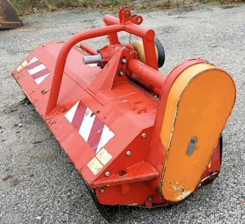 Dücker PMK21 2017 Frontmulchgerät Mulcher Mulchgerät Traktor - Косарка-подрібнювач: фото 4 Dücker PMK21 2017 Frontmulchgerät Mulcher Mulchgerät Traktor - Косарка-подрібнювач: фото 4