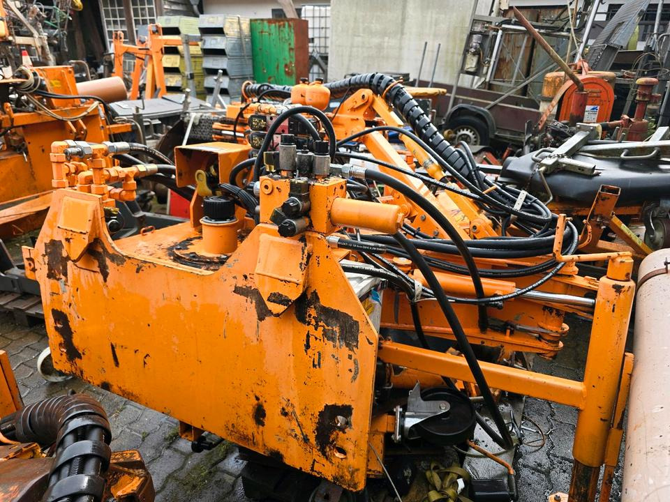 Gilbers GM 12 RL Randstreifenmäher Böschungsmulcher Böschungsmäher Seitenmulcher Mähausleger Dücker Mulag - Бокова косарка-подрібнювач: фото 3 Gilbers GM 12 RL Randstreifenmäher Böschungsmulcher Böschungsmäher Seitenmulcher Mähausleger Dücker Mulag - Бокова косарка-подрібнювач: фото 3