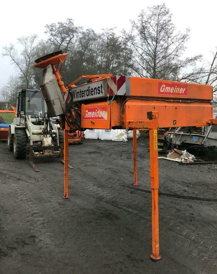 Gmeiner Salzstreuer 2m3 für Unimog 400 300 500 427 fendt xylon - Розкидач піску і cолі: фото 3 Gmeiner Salzstreuer 2m3 für Unimog 400 300 500 427 fendt xylon - Розкидач піску і cолі: фото 3