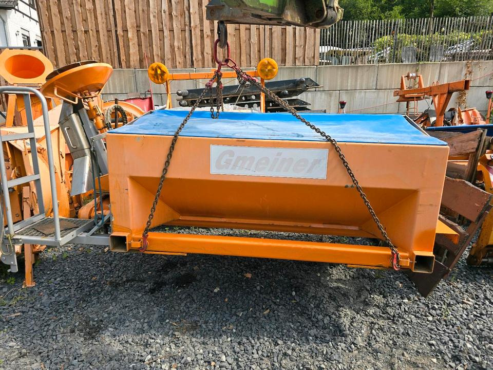Gmeiner Yeti 2000 TC EWA Salzstreuer Streuautomat Salzsilo Bucher Aufbau für Unimog UGE UGN 405/10 405/12 U318 U 318 423 323 327 427 429 Schmidt Winterdienst - Розкидач піску і cолі: фото 4 Gmeiner Yeti 2000 TC EWA Salzstreuer Streuautomat Salzsilo Bucher Aufbau für Unimog UGE UGN 405/10 405/12 U318 U 318 423 323 327 427 429 Schmidt Winterdienst - Розкидач піску і cолі: фото 4