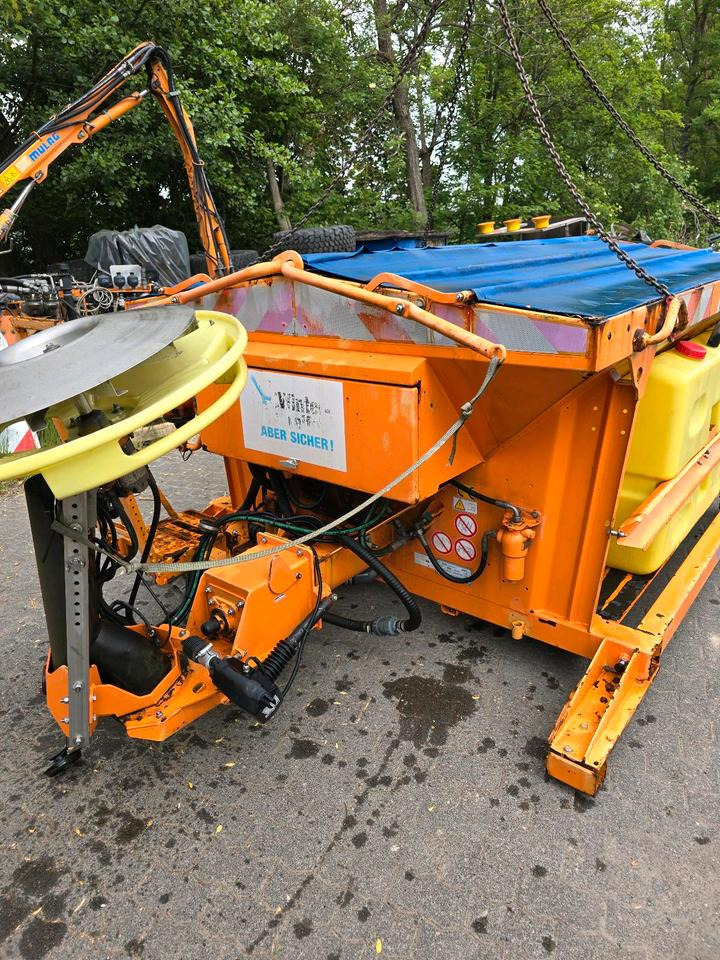 Küpper Weisser ISM STA 95 2,5M3 für Unimog UGN UGE 424 427 405 U300 U 300 400 500 MERCEDES-BENZ 218 219 318 323 423 427 327 430 429 430 435 Salzsilo Streuautomat Winterdienst - Розкидач піску і cолі: фото 3 Küpper Weisser ISM STA 95 2,5M3 für Unimog UGN UGE 424 427 405 U300 U 300 400 500 MERCEDES-BENZ 218 219 318 323 423 427 327 430 429 430 435 Salzsilo Streuautomat Winterdienst - Розкидач піску і cолі: фото 3