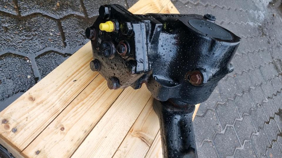 Lenkgetriebe Unimog 405 U423 Servolenkung 430 427 429 527 530 Mercedes Benz - Рульовий механізм в категорії Комунальна/ Спеціальна техніка: фото 4 Lenkgetriebe Unimog 405 U423 Servolenkung 430 427 429 527 530 Mercedes Benz - Рульовий механізм в категорії Комунальна/ Спеціальна техніка: фото 4