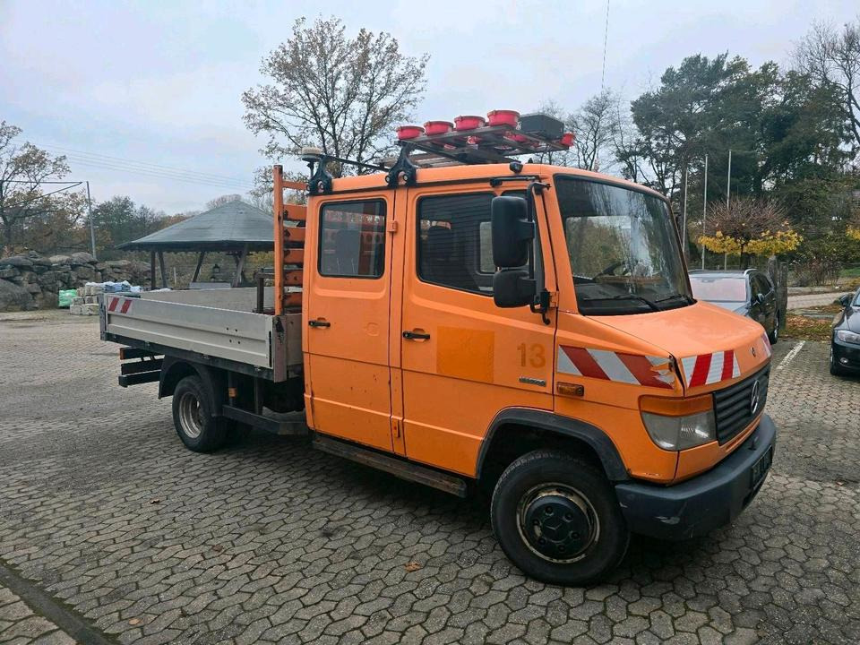 Mercedes-Benz Vario 613D Bluetec 5 Pritsche Doka LKW - Легка бортова вантажівка, Вантажопасажирський фургон: фото 1 Mercedes-Benz Vario 613D Bluetec 5 Pritsche Doka LKW - Легка бортова вантажівка, Вантажопасажирський фургон: фото 1