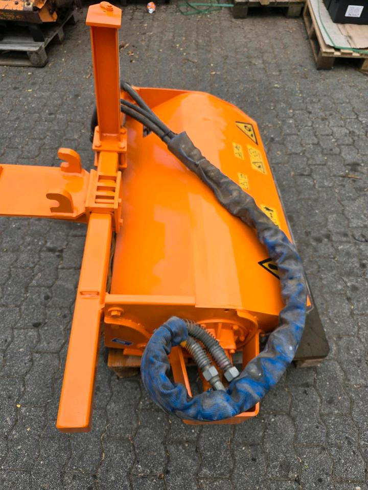 Mulag Mulchkopf MK-MSL Mähkorb Leitplankenmäher Mähausleger Böschungsmäher Böschungsmulcher Dücker Unimog 405 U300 400 500 427 423 530 - Косарка-подрібнювач: фото 4 Mulag Mulchkopf MK-MSL Mähkorb Leitplankenmäher Mähausleger Böschungsmäher Böschungsmulcher Dücker Unimog 405 U300 400 500 427 423 530 - Косарка-подрібнювач: фото 4