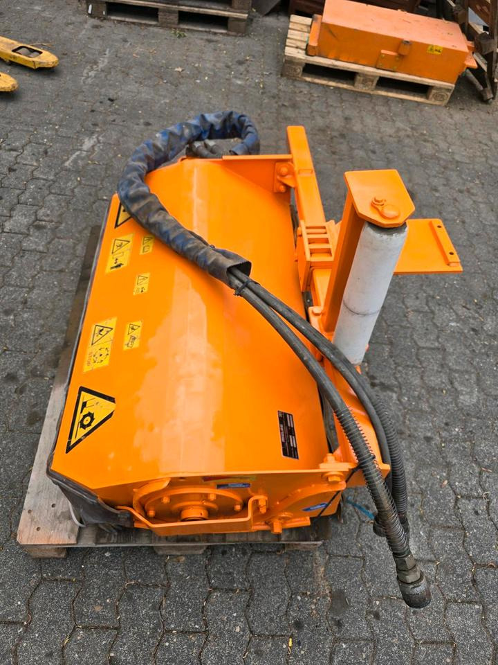 Mulag Mulchkopf MK-MSL Mähkorb Leitplankenmäher Mähausleger Böschungsmäher Böschungsmulcher Dücker Unimog 405 U300 400 500 427 423 530 - Косарка-подрібнювач: фото 2 Mulag Mulchkopf MK-MSL Mähkorb Leitplankenmäher Mähausleger Böschungsmäher Böschungsmulcher Dücker Unimog 405 U300 400 500 427 423 530 - Косарка-подрібнювач: фото 2