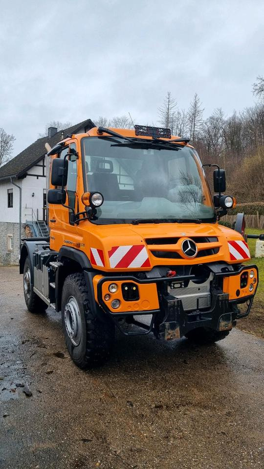 Unimog 423 405 Mercedes-Benz U423 EAS Kipper UGN UGE - Бортова вантажівка/ Платформа, Комунальна/ Спеціальна техніка: фото 2 Unimog 423 405 Mercedes-Benz U423 EAS Kipper UGN UGE - Бортова вантажівка/ Платформа, Комунальна/ Спеціальна техніка: фото 2