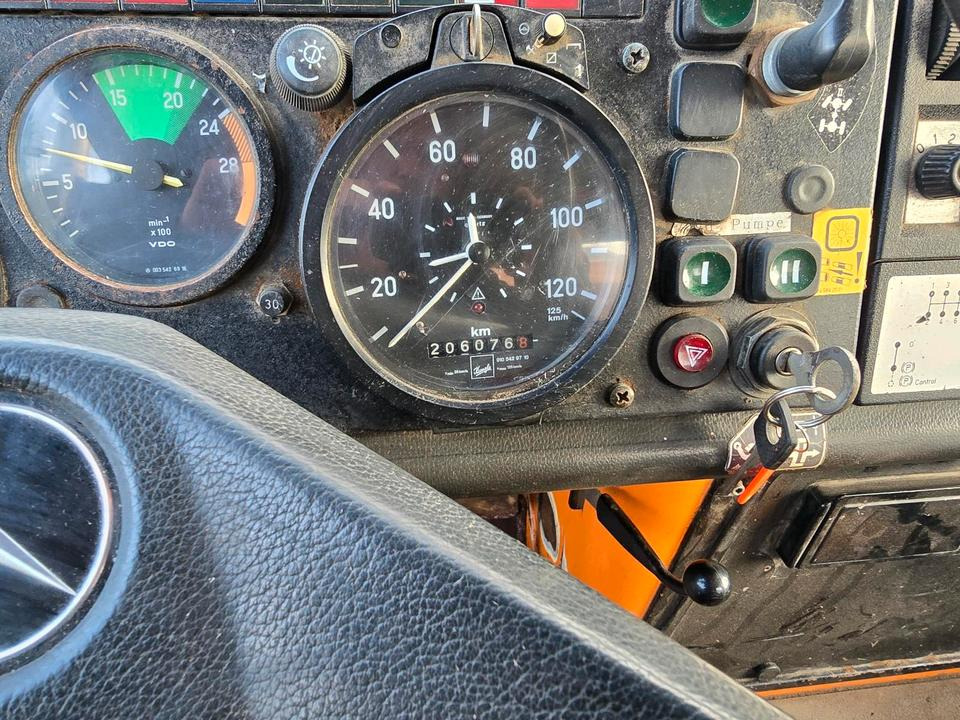 Самоскид вантажівка, Комунальна/ Спеціальна техніка Unimog U1400 bj. 1990 424 427/10  Mercedes-Benz  1400 1600 1200 1000: фото 20