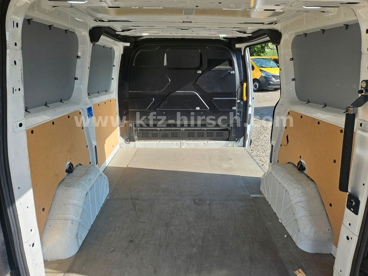 Ford Transit Custom Klima Sitzhzg Bluetooth Multi 1Hd - Суцільнометалевий фургон: фото 5 Ford Transit Custom Klima Sitzhzg Bluetooth Multi 1Hd - Суцільнометалевий фургон: фото 5
