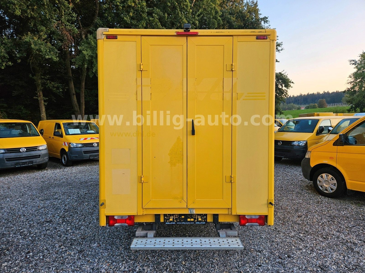 Iveco Daily Koffer Kasten Integralkoffer Automatik - Фургон з закритим кузовом: фото 4 Iveco Daily Koffer Kasten Integralkoffer Automatik - Фургон з закритим кузовом: фото 4