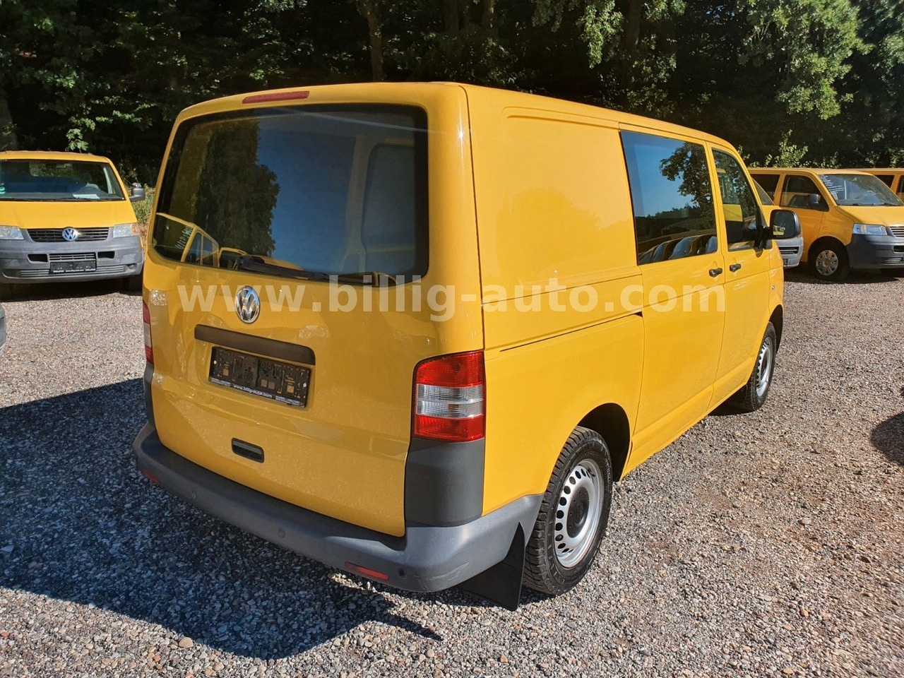Volkswagen T5 Transporter 2.0TDI EU5*2xSchiebetüre*1.Hand* - Легковий автомобіль: фото 5 Volkswagen T5 Transporter 2.0TDI EU5*2xSchiebetüre*1.Hand* - Легковий автомобіль: фото 5