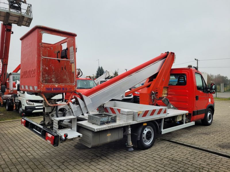 Iveco Daily 35S11 podnośnik koszowy 20 m Multitel MT202DS - Автовишка: фото 3 Iveco Daily 35S11 podnośnik koszowy 20 m Multitel MT202DS - Автовишка: фото 3