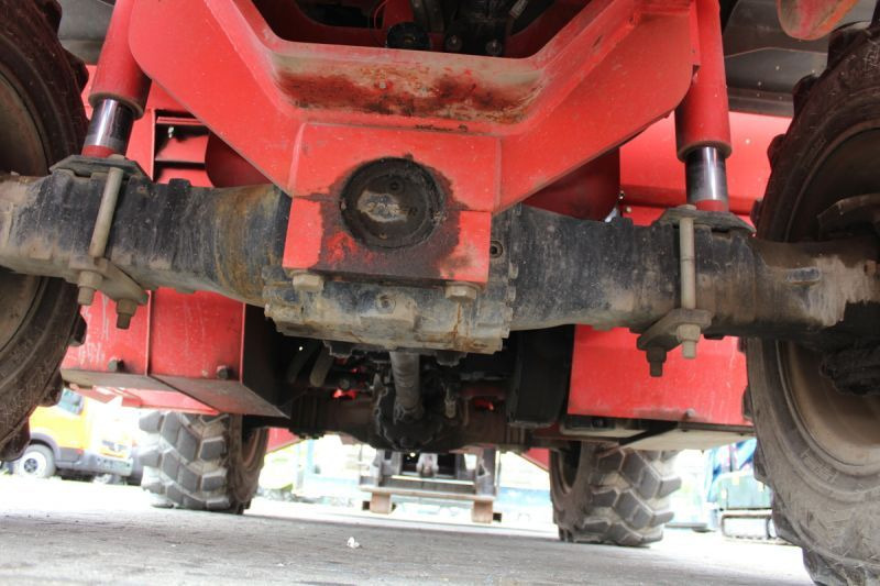 Навантажувач телескопічний Manitou MRT 1840 Easy Turbo Ładowarka 4x4 obrotowa teleskopowa telehandler rotating: фото 16 Навантажувач телескопічний Manitou MRT 1840 Easy Turbo Ładowarka 4x4 obrotowa teleskopowa telehandler rotating: фото 16