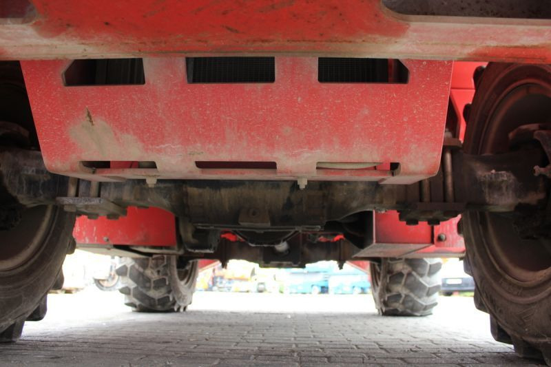 Навантажувач телескопічний Manitou MRT 1840 Easy Turbo Ładowarka 4x4 obrotowa teleskopowa telehandler rotating: фото 15 Навантажувач телескопічний Manitou MRT 1840 Easy Turbo Ładowarka 4x4 obrotowa teleskopowa telehandler rotating: фото 15