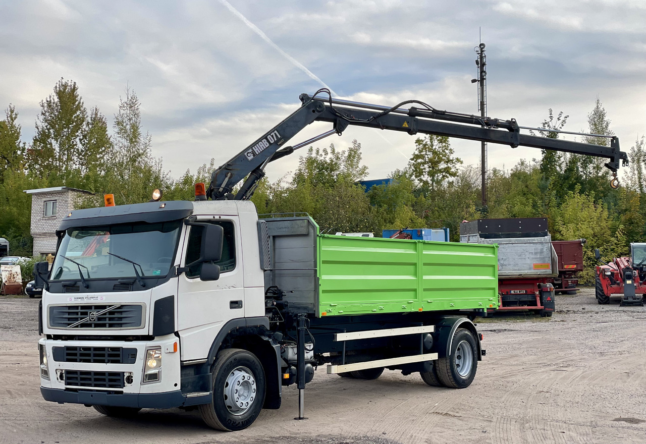 VOLVO FM - Вантажівка з маніпулятором: фото 3 VOLVO FM - Вантажівка з маніпулятором: фото 3