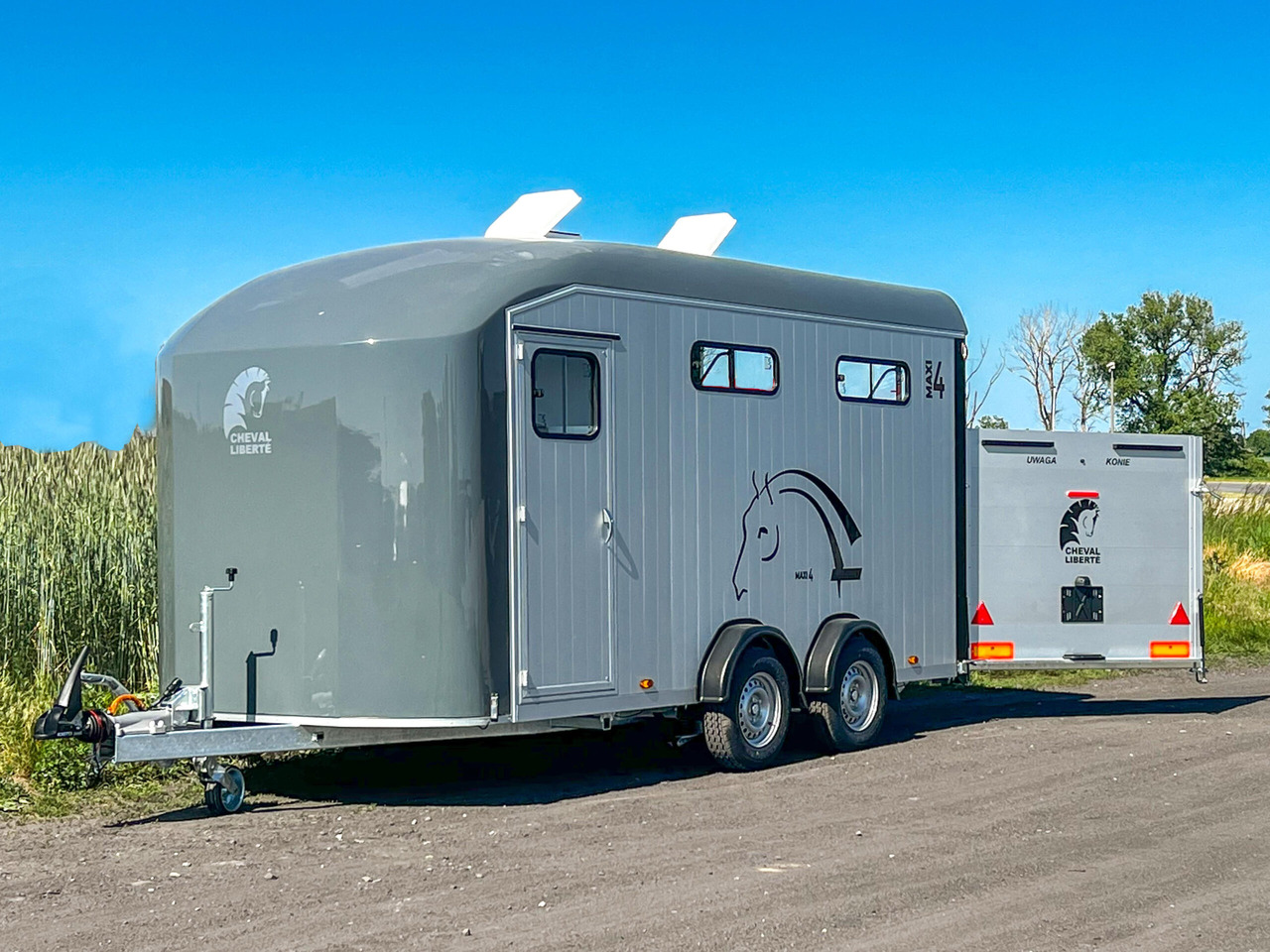 CHEVAL LIBERTÉ MAXI 4 - OPTIMAX - Причіп коневоз: фото 1 CHEVAL LIBERTÉ MAXI 4 - OPTIMAX - Причіп коневоз: фото 1