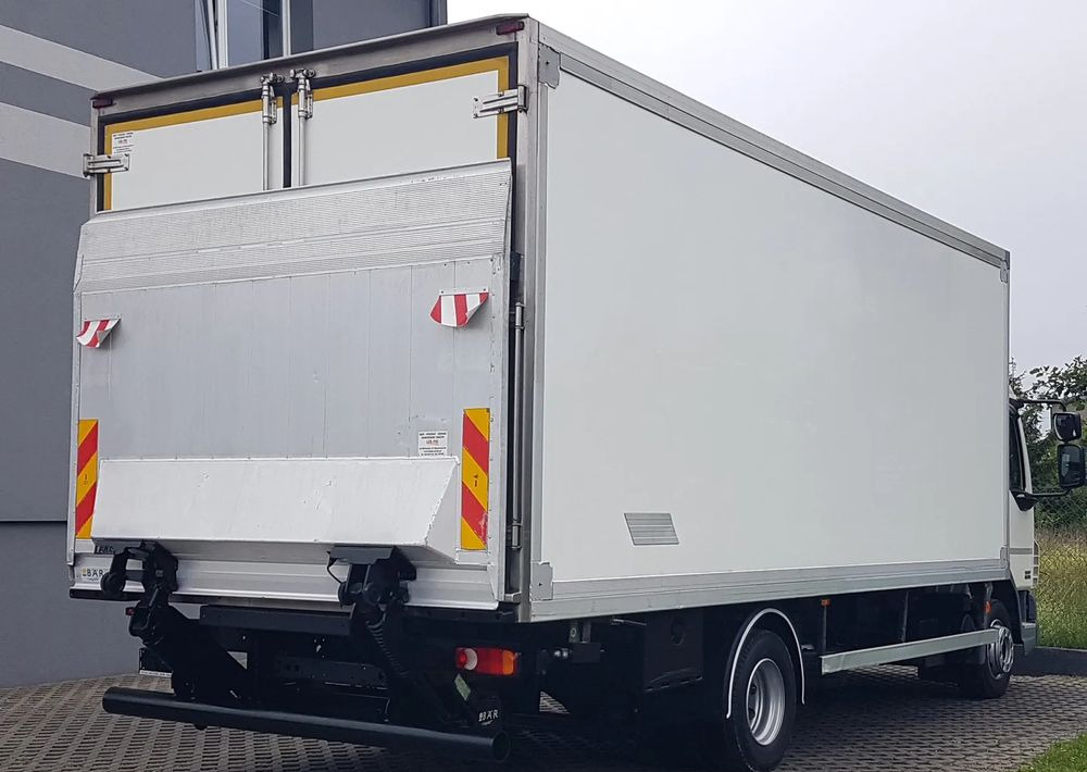 DAF LF 45.180 WINDA CHŁODNIA 15EP - Рефрижератор вантажівка: фото 4 DAF LF 45.180 WINDA CHŁODNIA 15EP - Рефрижератор вантажівка: фото 4