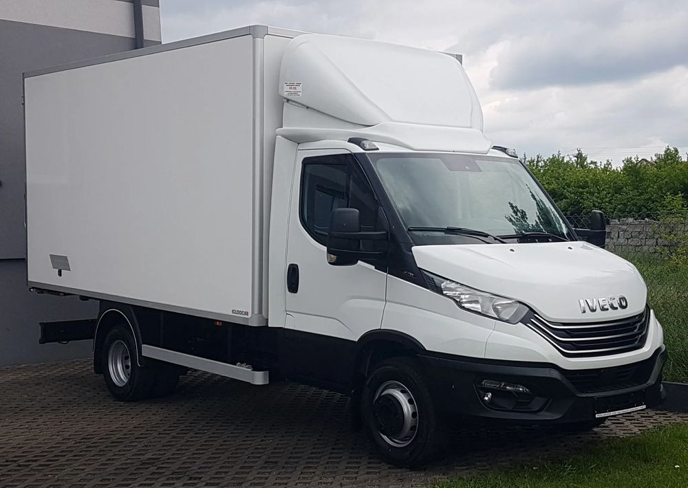 Iveco 72-180 DAILY 8EP KONTENER IZOTERMA 4,16x2,10x2,09 DMC 7200 KG KLIMATRONIK TEMPOMAT KRAJOWY - Вантажівка з закритим кузовом: фото 1 Iveco 72-180 DAILY 8EP KONTENER IZOTERMA 4,16x2,10x2,09 DMC 7200 KG KLIMATRONIK TEMPOMAT KRAJOWY - Вантажівка з закритим кузовом: фото 1