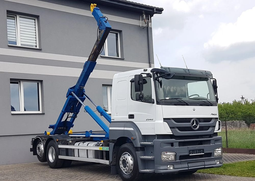 Mercedes-Benz AXOR ACTROS 2540 HAKOWIEC 3 OSIE - Гаковий мультиліфт вантажівка: фото 1 Mercedes-Benz AXOR ACTROS 2540 HAKOWIEC 3 OSIE - Гаковий мультиліфт вантажівка: фото 1