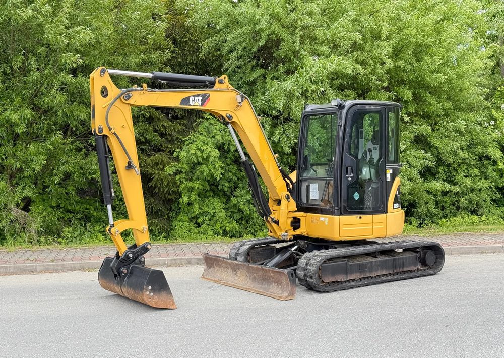 Caterpillar Minikoparka * CAT 305.5 CR * Sprowadzona ! * Bardzo Dobry Stan * Minikoparka - Гусеничний екскаватор: фото 1 Caterpillar Minikoparka * CAT 305.5 CR * Sprowadzona ! * Bardzo Dobry Stan * Minikoparka - Гусеничний екскаватор: фото 1