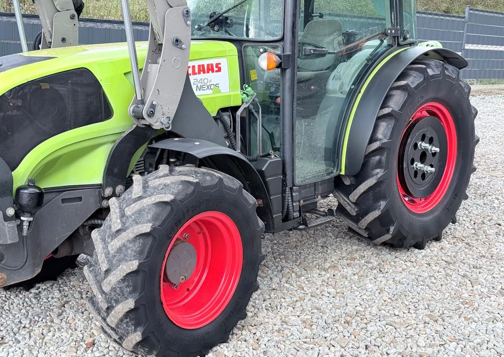 Claas * Ciągnik Traktor CLAAS 240 F NEXOS * 4x4 * Sadowniczy * Tur MX F304 * TUZ * Wałek WOM в лізинг Claas * Ciągnik Traktor CLAAS 240 F NEXOS * 4x4 * Sadowniczy * Tur MX F304 * TUZ * Wałek WOM: фото 6 Claas * Ciągnik Traktor CLAAS 240 F NEXOS * 4x4 * Sadowniczy * Tur MX F304 * TUZ * Wałek WOM в лізинг Claas * Ciągnik Traktor CLAAS 240 F NEXOS * 4x4 * Sadowniczy * Tur MX F304 * TUZ * Wałek WOM: фото 6