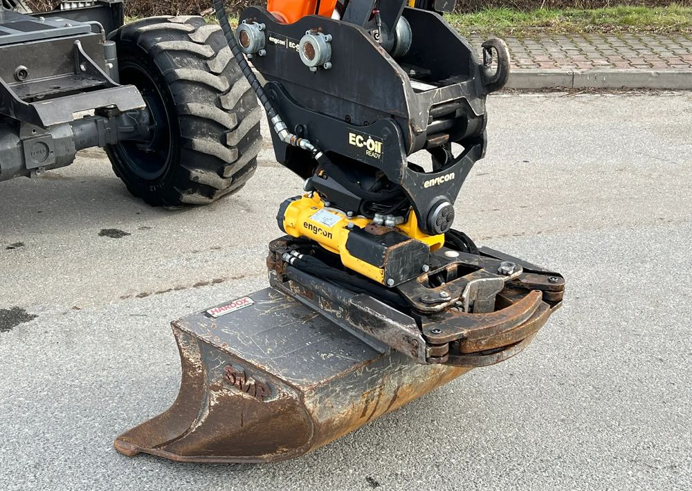 Doosan DOOSAN DX57W *ROTOTILT* 2200 Motogodzin * Jak Nowa * Sprowadzona * Stan Perfekcyjny - Колісний екскаватор: фото 4 Doosan DOOSAN DX57W *ROTOTILT* 2200 Motogodzin * Jak Nowa * Sprowadzona * Stan Perfekcyjny - Колісний екскаватор: фото 4