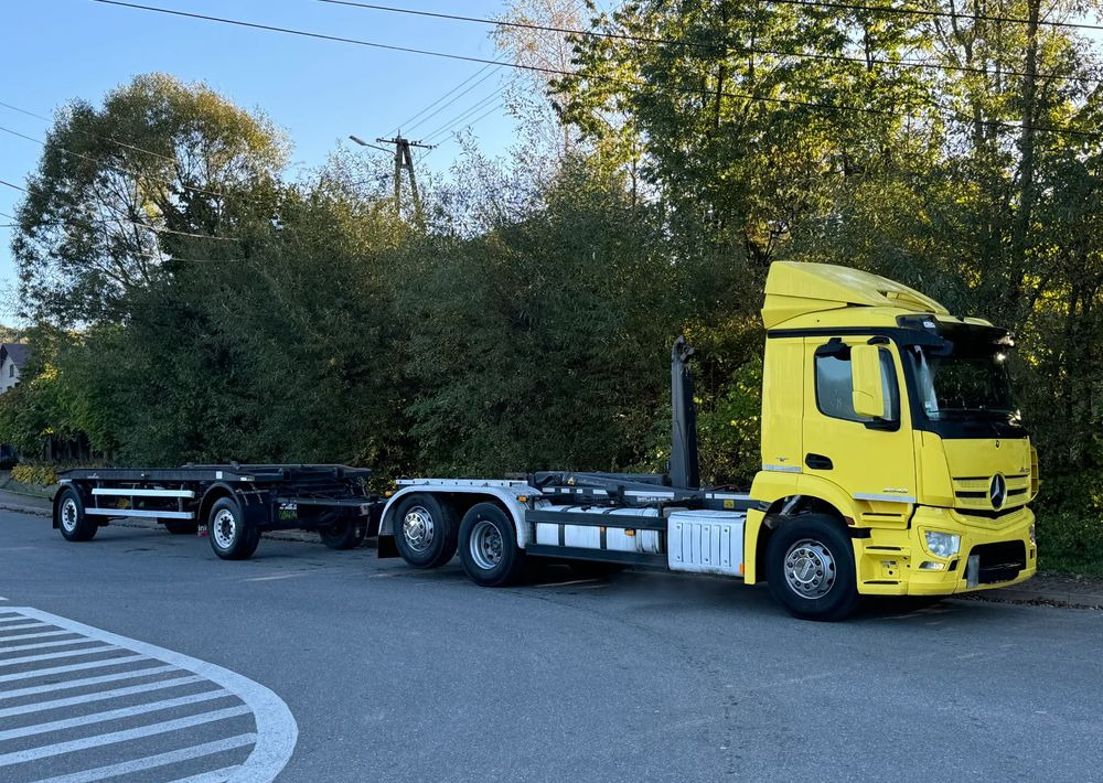 Kögel * Przyczepa Do Przewozu Kontenerów * - Причіп мультиліфт/ Бункеровоз: фото 2 Kögel * Przyczepa Do Przewozu Kontenerów * - Причіп мультиліфт/ Бункеровоз: фото 2