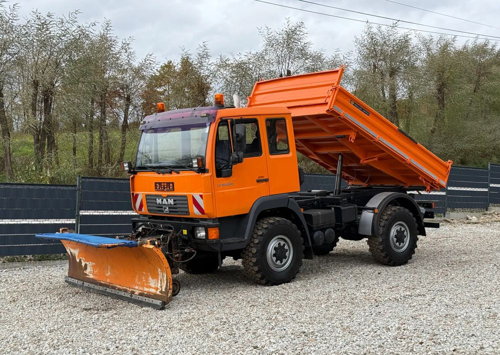 MAN * MAN 10-220 * Pług * Kiper Wywrotka Meiller * 4x4 * Zimowe Utrzymanie * Unimog * - Самоскид вантажівка: фото 1 MAN * MAN 10-220 * Pług * Kiper Wywrotka Meiller * 4x4 * Zimowe Utrzymanie * Unimog * - Самоскид вантажівка: фото 1