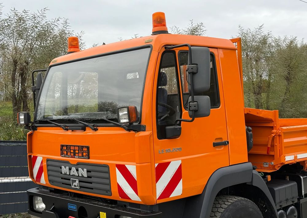 MAN * MAN 10-220 * Wywrotka Kiper Meiller * 4x4 * Zimowe Utrzymanie * Unimog * - Самоскид вантажівка: фото 5 MAN * MAN 10-220 * Wywrotka Kiper Meiller * 4x4 * Zimowe Utrzymanie * Unimog * - Самоскид вантажівка: фото 5