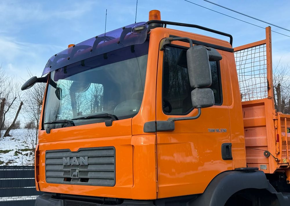 MAN * TGM 18-330 MAN 4x4 HDS Hiab 122 * Kiper Wywrotka * Bardzo Dobry Stan - Самоскид вантажівка: фото 4 MAN * TGM 18-330 MAN 4x4 HDS Hiab 122 * Kiper Wywrotka * Bardzo Dobry Stan - Самоскид вантажівка: фото 4