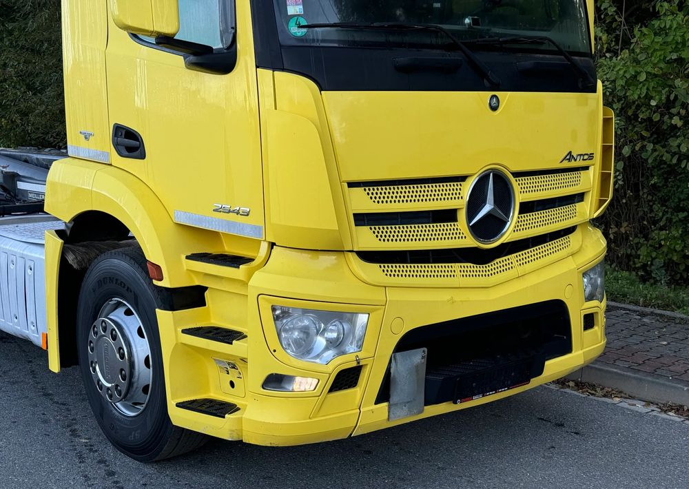 Mercedes-Benz * Hakowiec * Mercedes Antos 2543 * Sprowadzony * Stan Perfekcyjny - Гаковий мультиліфт вантажівка: фото 3 Mercedes-Benz * Hakowiec * Mercedes Antos 2543 * Sprowadzony * Stan Perfekcyjny - Гаковий мультиліфт вантажівка: фото 3
