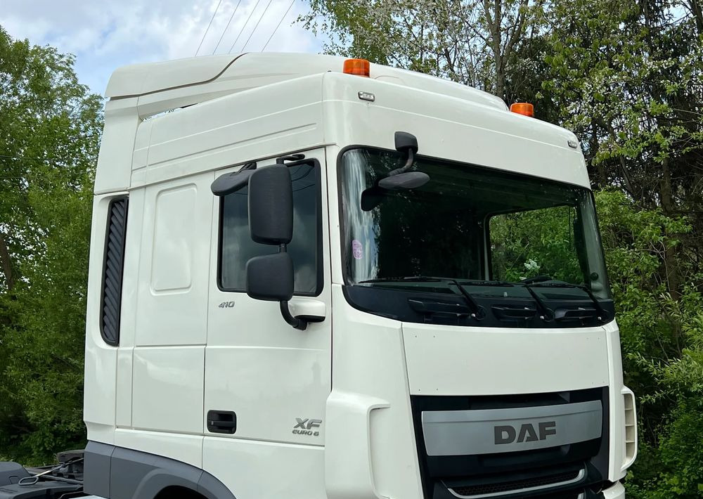DAF *DAF XF 106 410 Euro 6 RETARDER KLIMA SPROWADZONY SUPER STAN CIĄGNIK SIODŁOWY - Тягач: фото 4 DAF *DAF XF 106 410 Euro 6 RETARDER KLIMA SPROWADZONY SUPER STAN CIĄGNIK SIODŁOWY - Тягач: фото 4