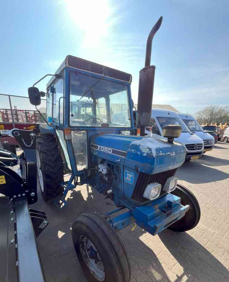 Ford 4610 Tractoren - Трактор: фото 2 Ford 4610 Tractoren - Трактор: фото 2