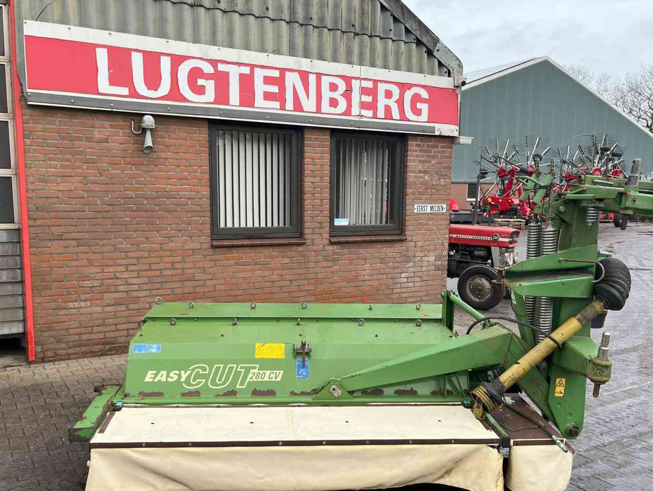 Krone Easycut 280 CV achtermaaier schijvenmaaier kneuzer weidebouwmachines - Косарка: фото 1 Krone Easycut 280 CV achtermaaier schijvenmaaier kneuzer weidebouwmachines - Косарка: фото 1