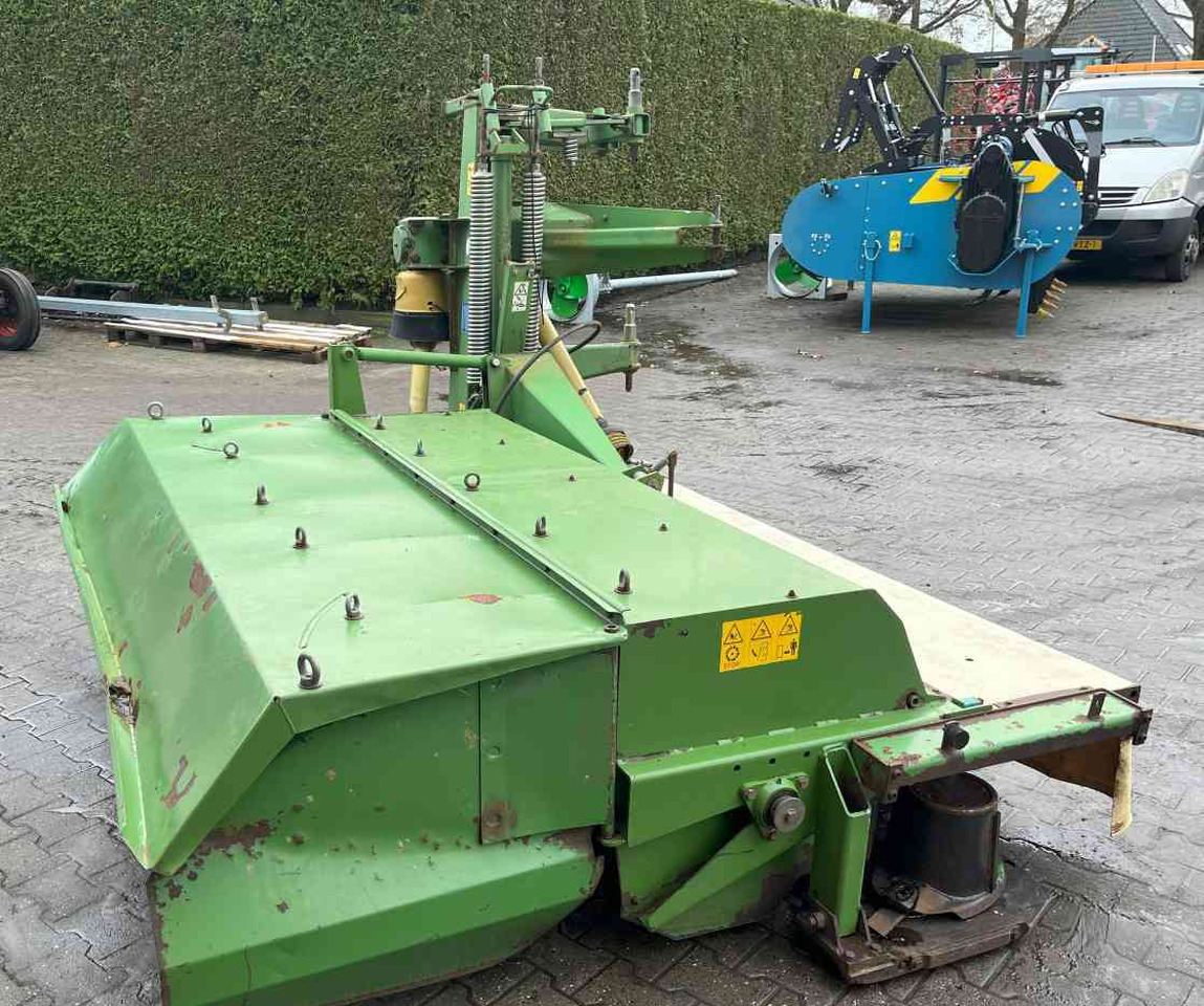 Krone Easycut 280 CV achtermaaier schijvenmaaier kneuzer weidebouwmachines - Косарка: фото 4 Krone Easycut 280 CV achtermaaier schijvenmaaier kneuzer weidebouwmachines - Косарка: фото 4