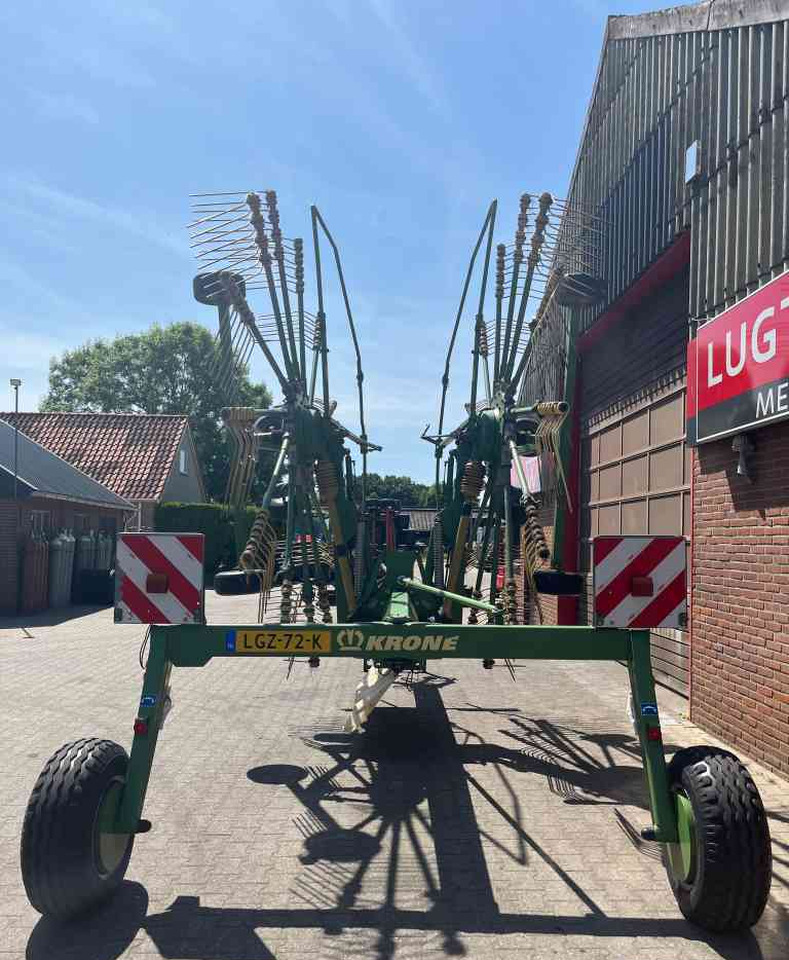 Krone Swadro 900 zwadhark weidebouwmachines - Сіноворушилка: фото 3 Krone Swadro 900 zwadhark weidebouwmachines - Сіноворушилка: фото 3
