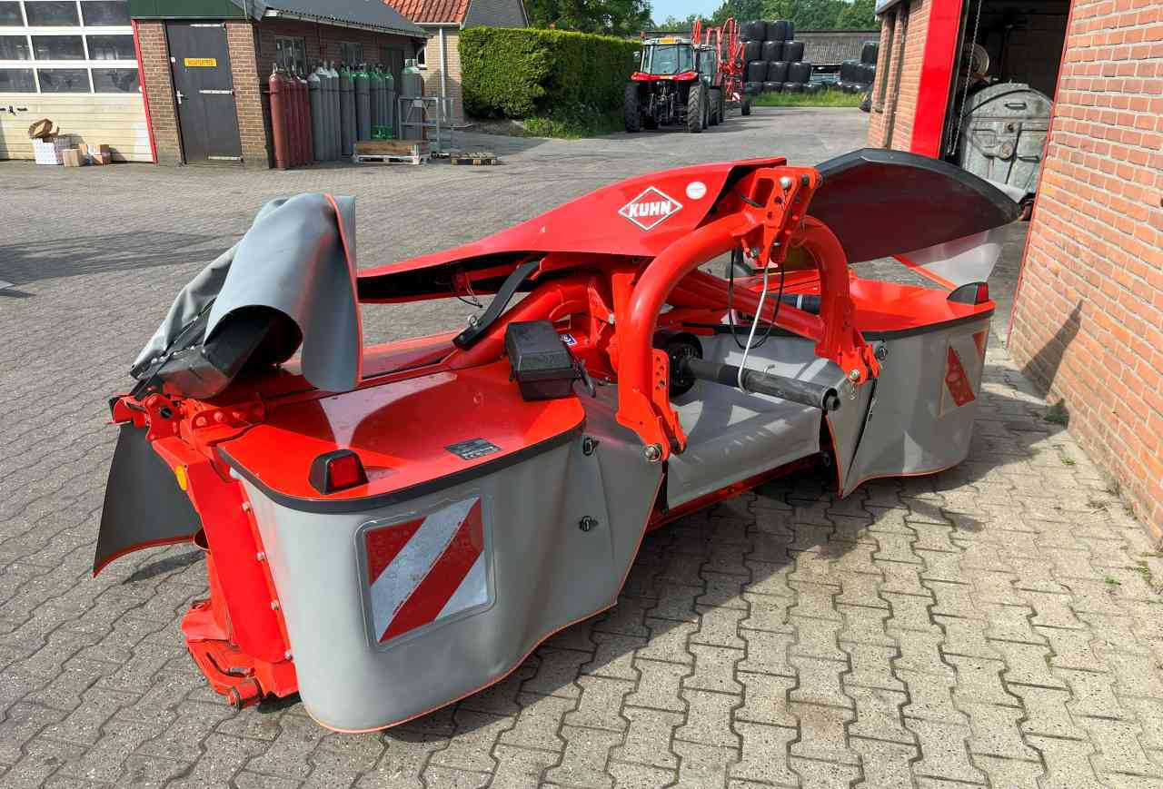 Kuhn GMD3123F-FF frontmaaier weidebouwmachines - Косарка: фото 3 Kuhn GMD3123F-FF frontmaaier weidebouwmachines - Косарка: фото 3