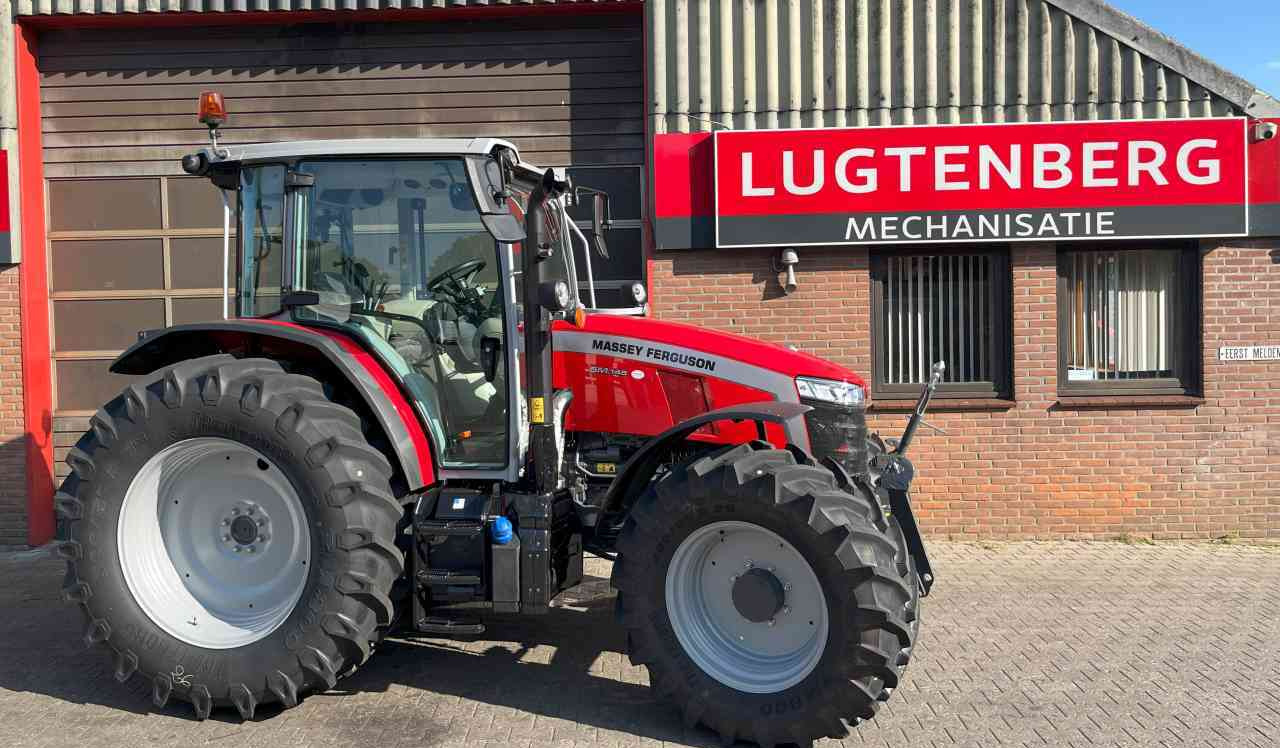 Massey Ferguson 5M.145 Dyna-4 Tractoren - Трактор: фото 1 Massey Ferguson 5M.145 Dyna-4 Tractoren - Трактор: фото 1