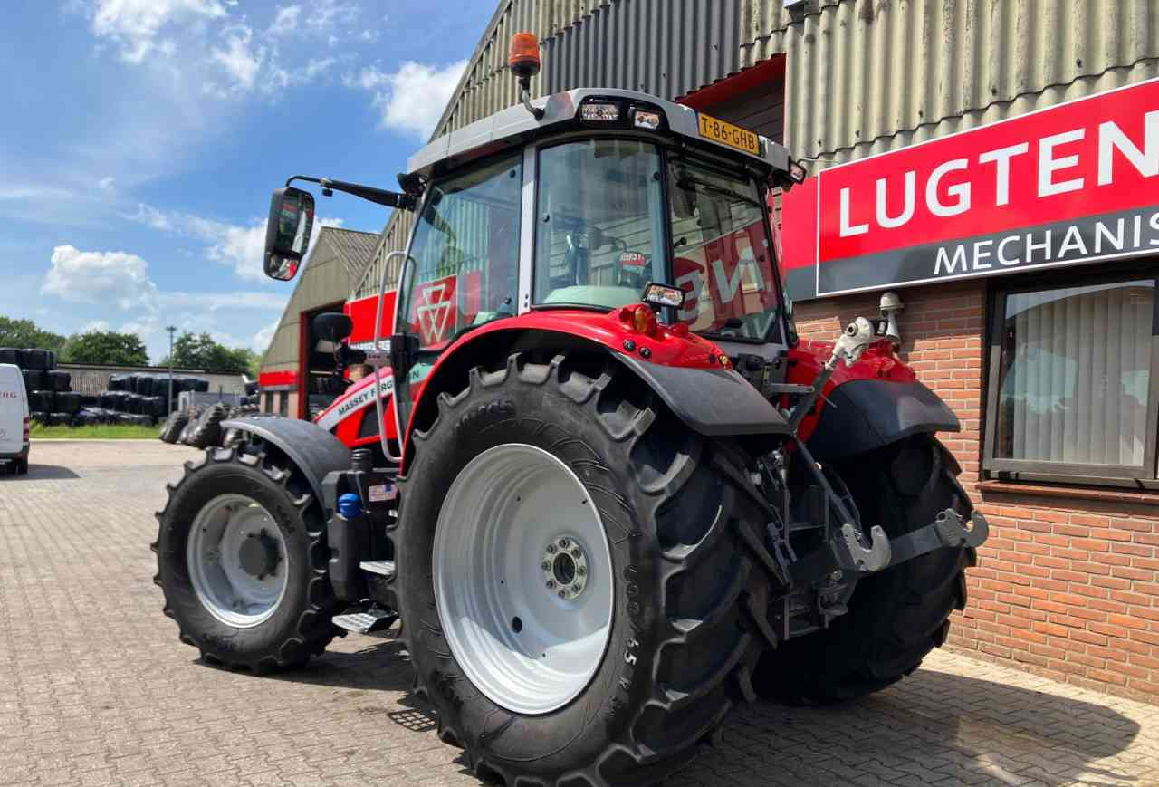 Massey Ferguson 5S.125 Dyna-4 Essential tractoren. - Трактор: фото 4 Massey Ferguson 5S.125 Dyna-4 Essential tractoren. - Трактор: фото 4