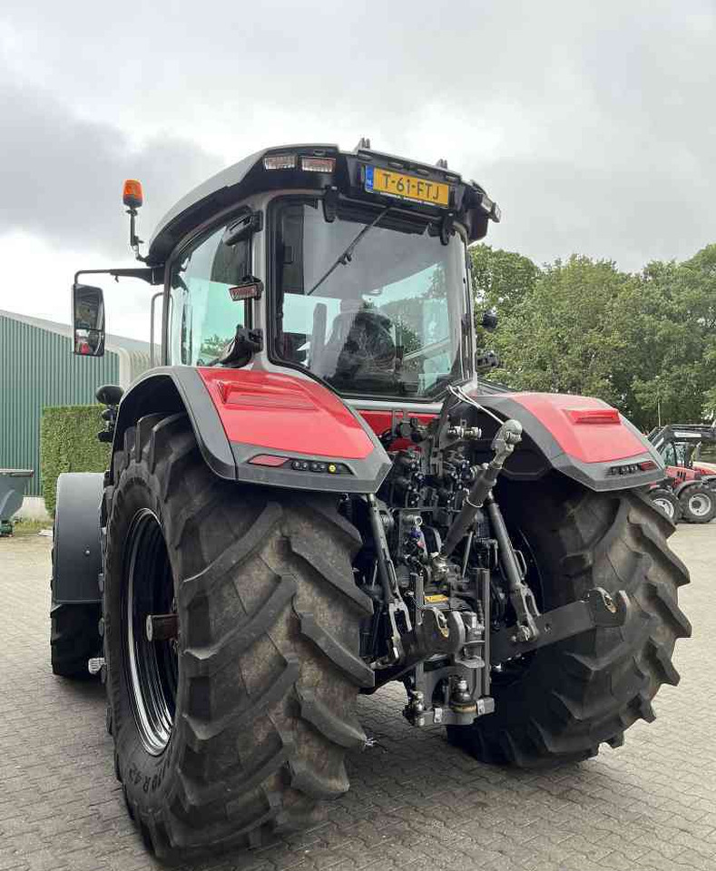 Massey Ferguson 8S.225 Dyna-VT Exclusive Tractoren - Трактор: фото 4 Massey Ferguson 8S.225 Dyna-VT Exclusive Tractoren - Трактор: фото 4