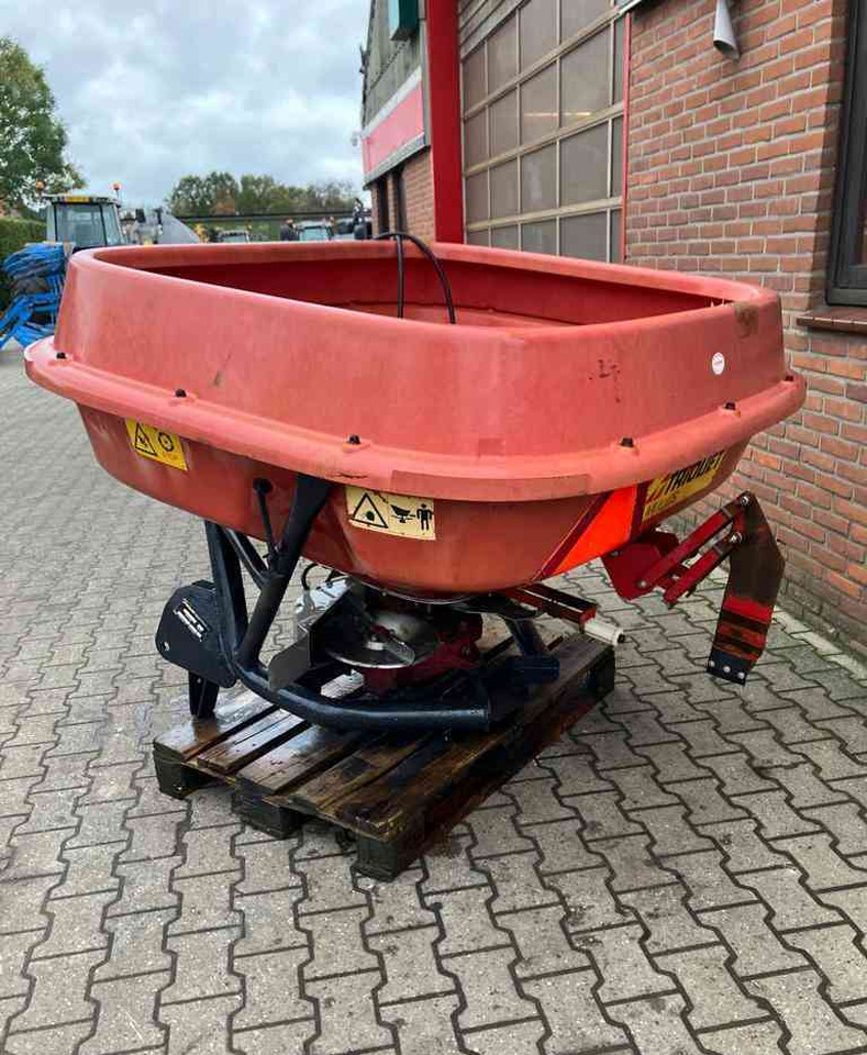 Trioliet TST Kunstmeststrooier mestverwerking - Розкидач добрив: фото 4 Trioliet TST Kunstmeststrooier mestverwerking - Розкидач добрив: фото 4