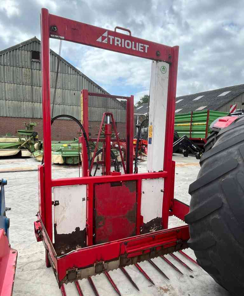 Trioliet TU195 Kuilvoersnijder kuilsnijder voermachines - Техніка для силосу: фото 1 Trioliet TU195 Kuilvoersnijder kuilsnijder voermachines - Техніка для силосу: фото 1