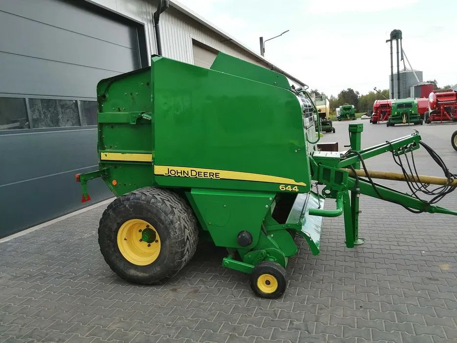 JOHN DEERE 644/2011r 578 PREMIUM opuszczana podloga cover edge - Прес-підбирач рулонний: фото 2 JOHN DEERE 644/2011r 578 PREMIUM opuszczana podloga cover edge - Прес-підбирач рулонний: фото 2