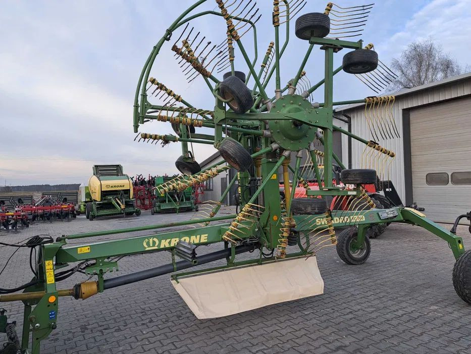 Krone SWADRO TC 760 Plus - Сіноворушилка: фото 1 Krone SWADRO TC 760 Plus - Сіноворушилка: фото 1