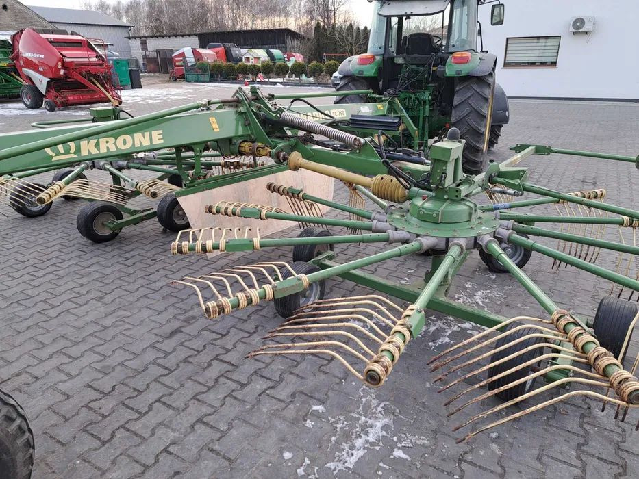 Krone SWADRO TC 760 Plus - Сіноворушилка: фото 4 Krone SWADRO TC 760 Plus - Сіноворушилка: фото 4