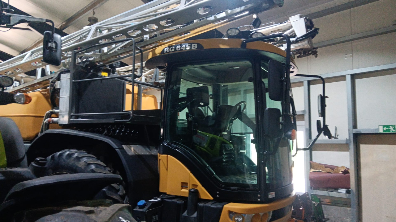 Challenger Challenger Rogator 645B - Обприскувач самохідний: фото 1 Challenger Challenger Rogator 645B - Обприскувач самохідний: фото 1