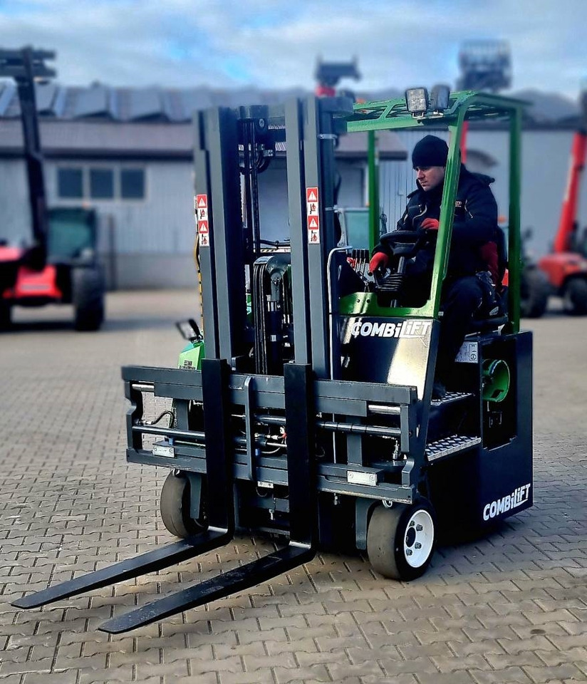 Combilift CB 2500 LPG NEW 2023 - SALE ! - Чотириходовий річ-трак: фото 2 Combilift CB 2500 LPG NEW 2023 - SALE ! - Чотириходовий річ-трак: фото 2