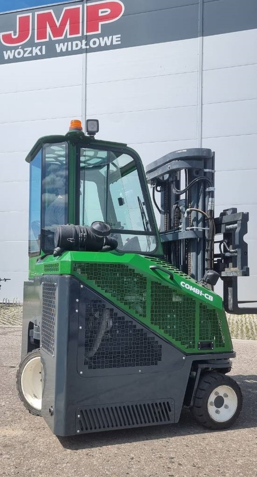 Combilift CB 2500 LPG - Чотириходовий річ-трак: фото 2 Combilift CB 2500 LPG - Чотириходовий річ-трак: фото 2