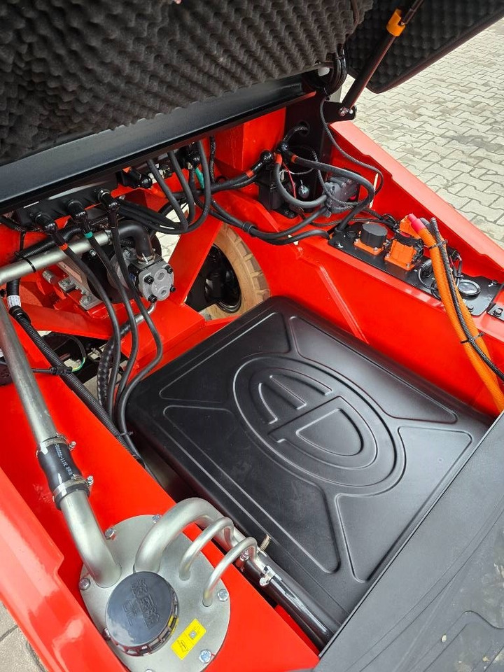 Новий Електронавантажувач EP EFL382 X5 LI-ON + PAPER ROLL CLAMP: фото 13 Новий Електронавантажувач EP EFL382 X5 LI-ON + PAPER ROLL CLAMP: фото 13